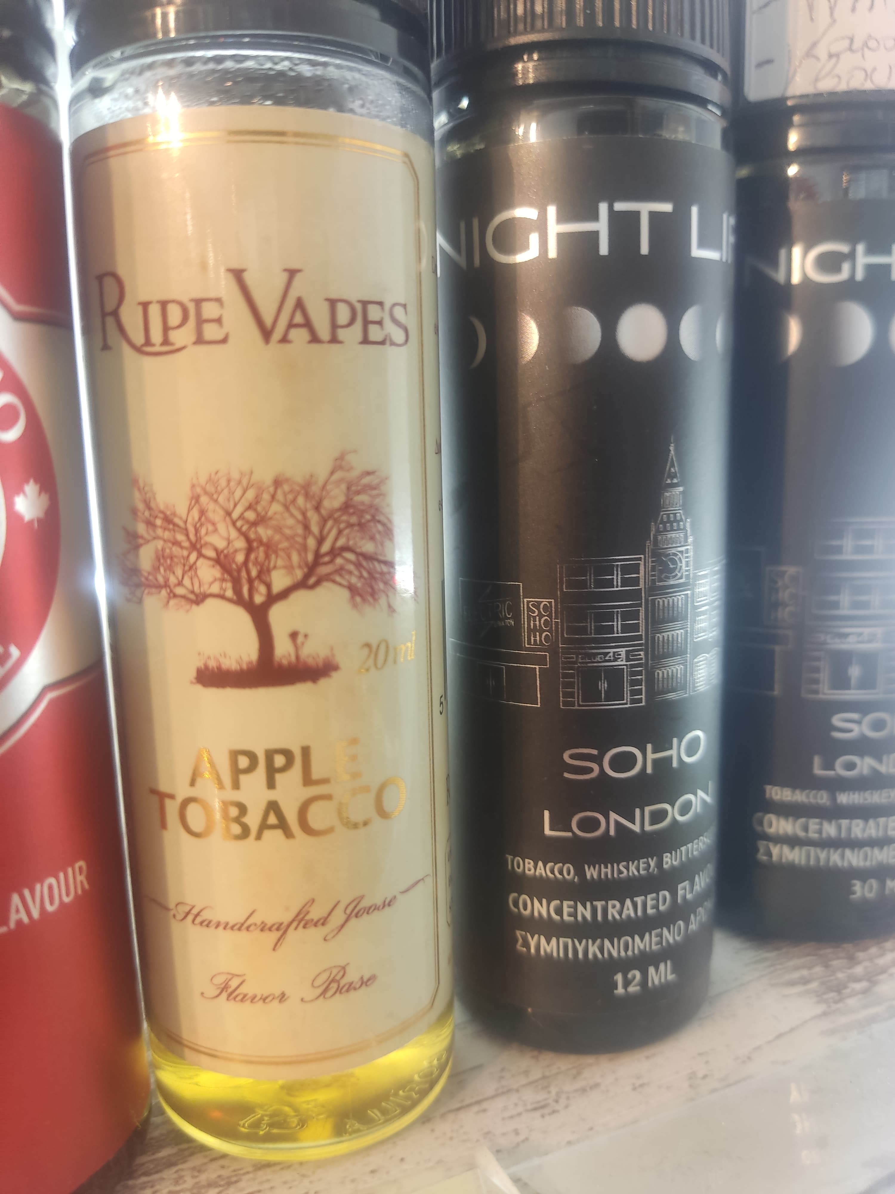 Ripe vape apple tobacco 