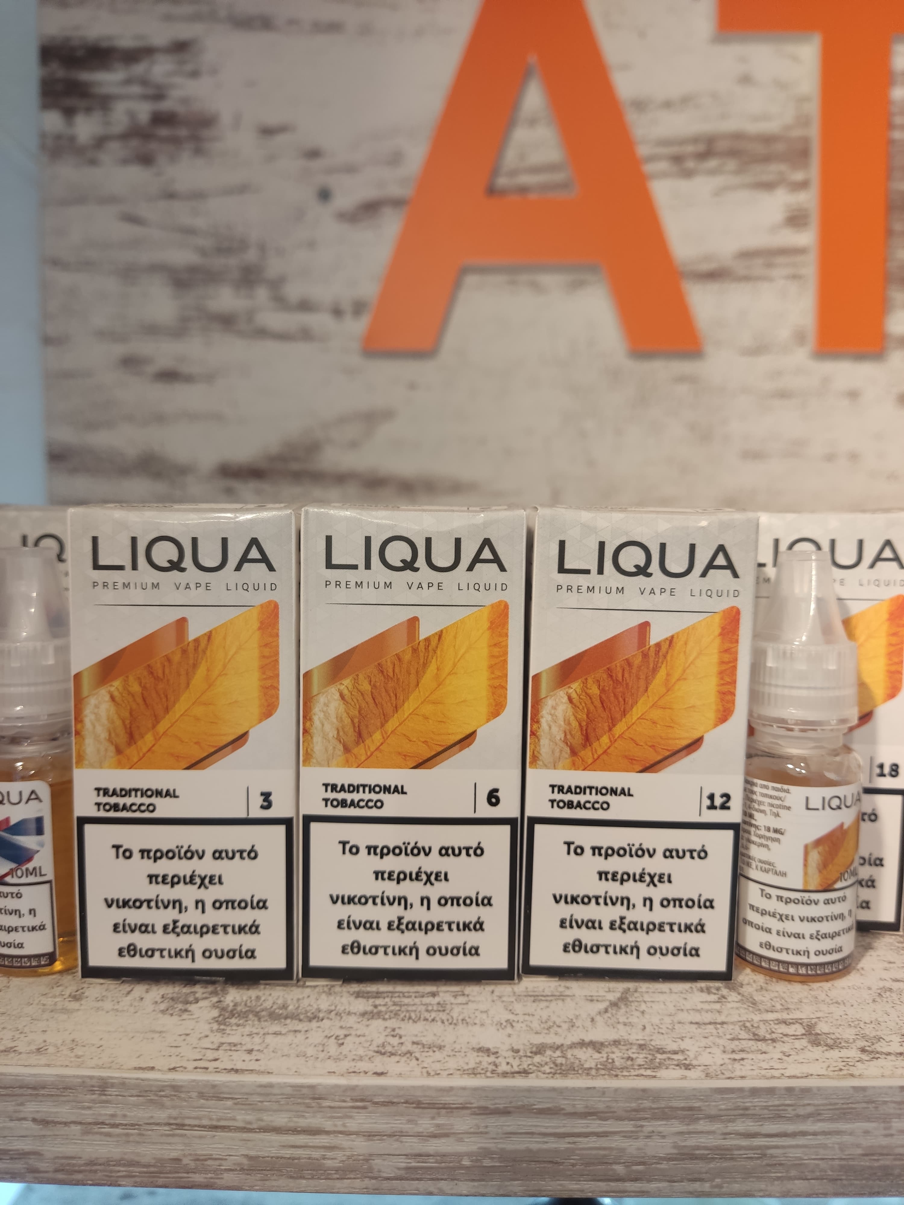 Liqua traditional tobacco 