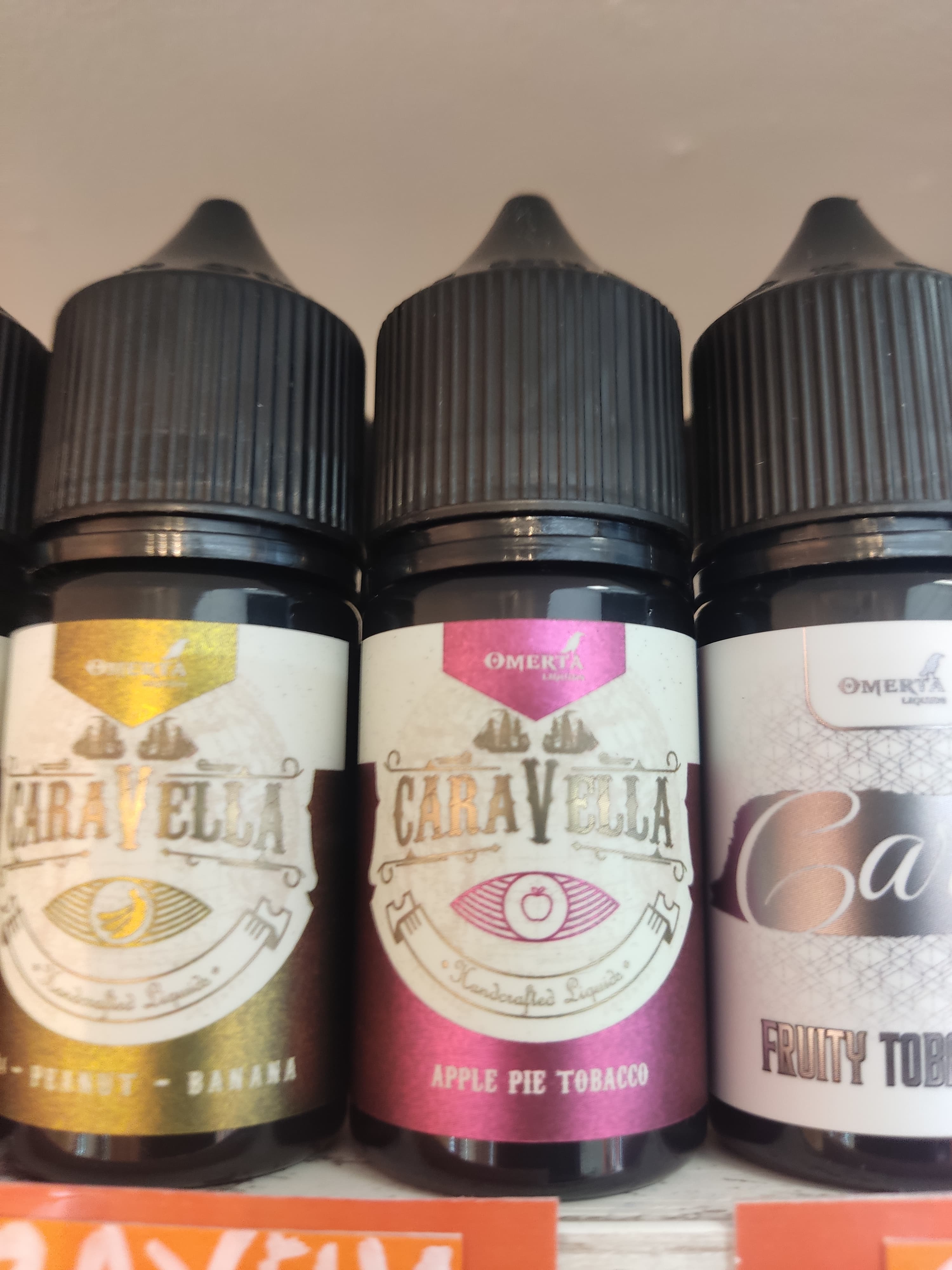 Caravella apple pie tobacco by Omerta 