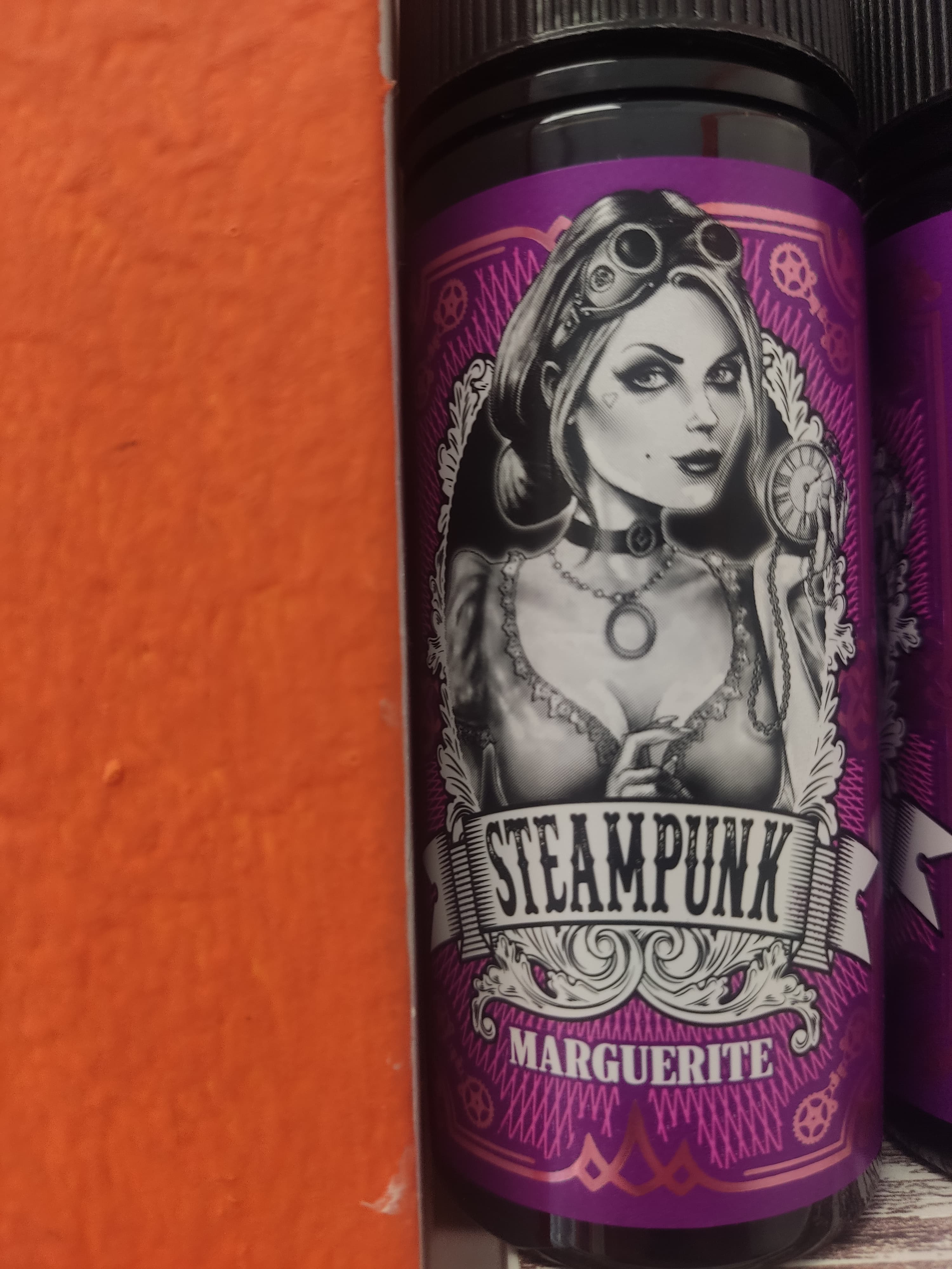 Steampunk Marguerite vanilla custard 