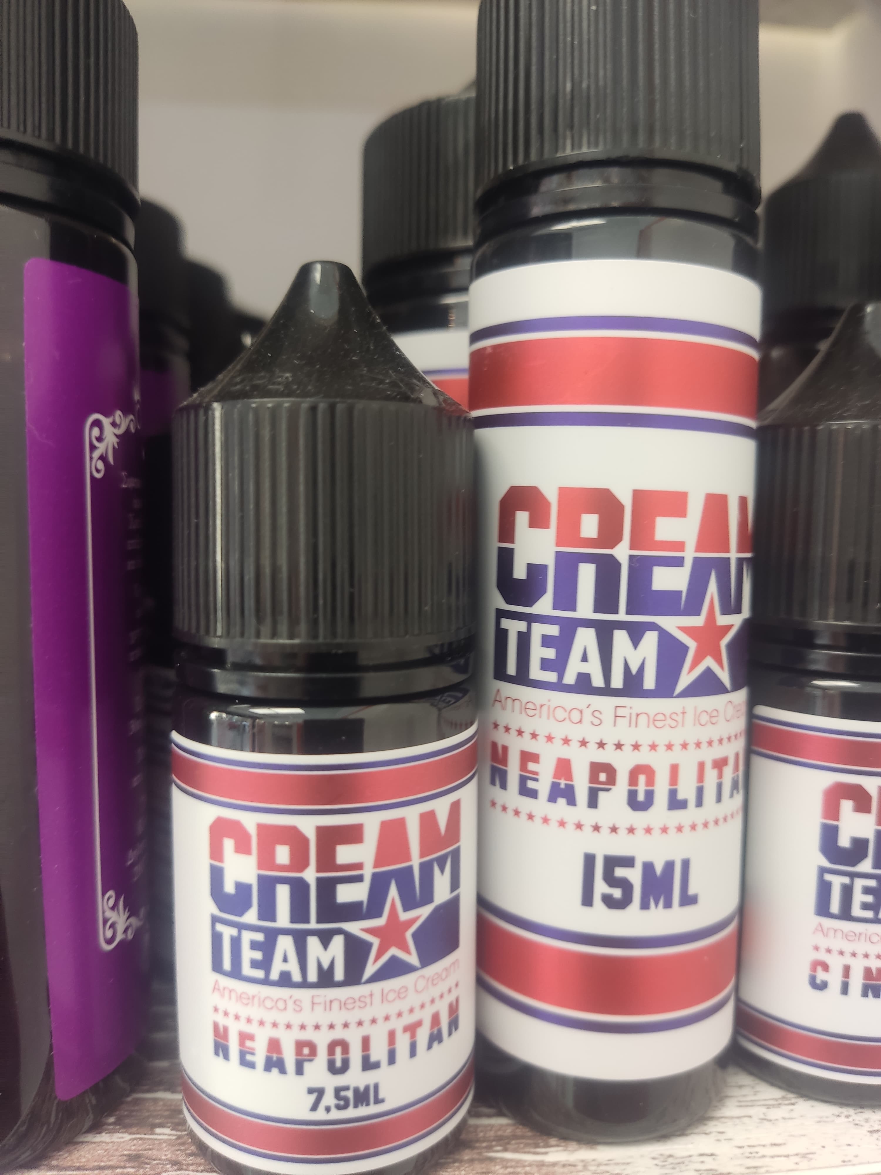 Cream team Neapolitan 