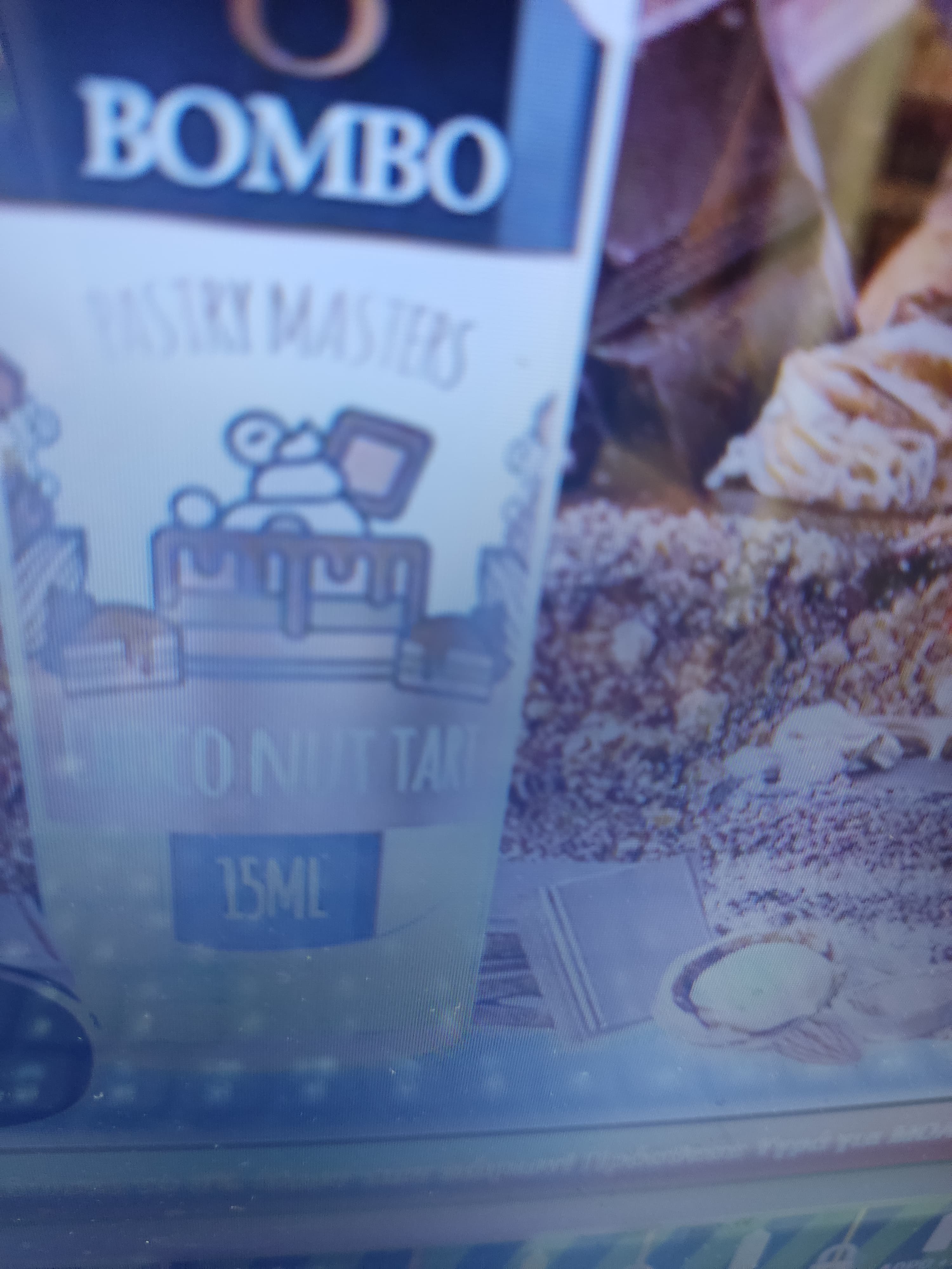 Bombo pastry masters choco nut tart